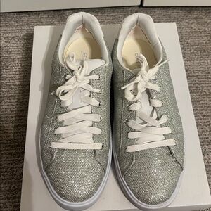 COLE HAAN GRAND CROSSCOURT DAILY, SILVER SPARKLE SNEAKERS SIZE 7.5